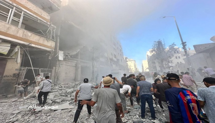 19 شهيدا في قصف صهيوني لعمارة سكنية ومخبز غربي غزة