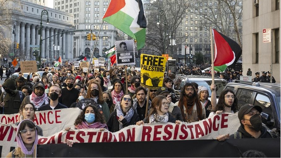 60% من الشباب الأمريكي يفضلون حماس على الاحتلال