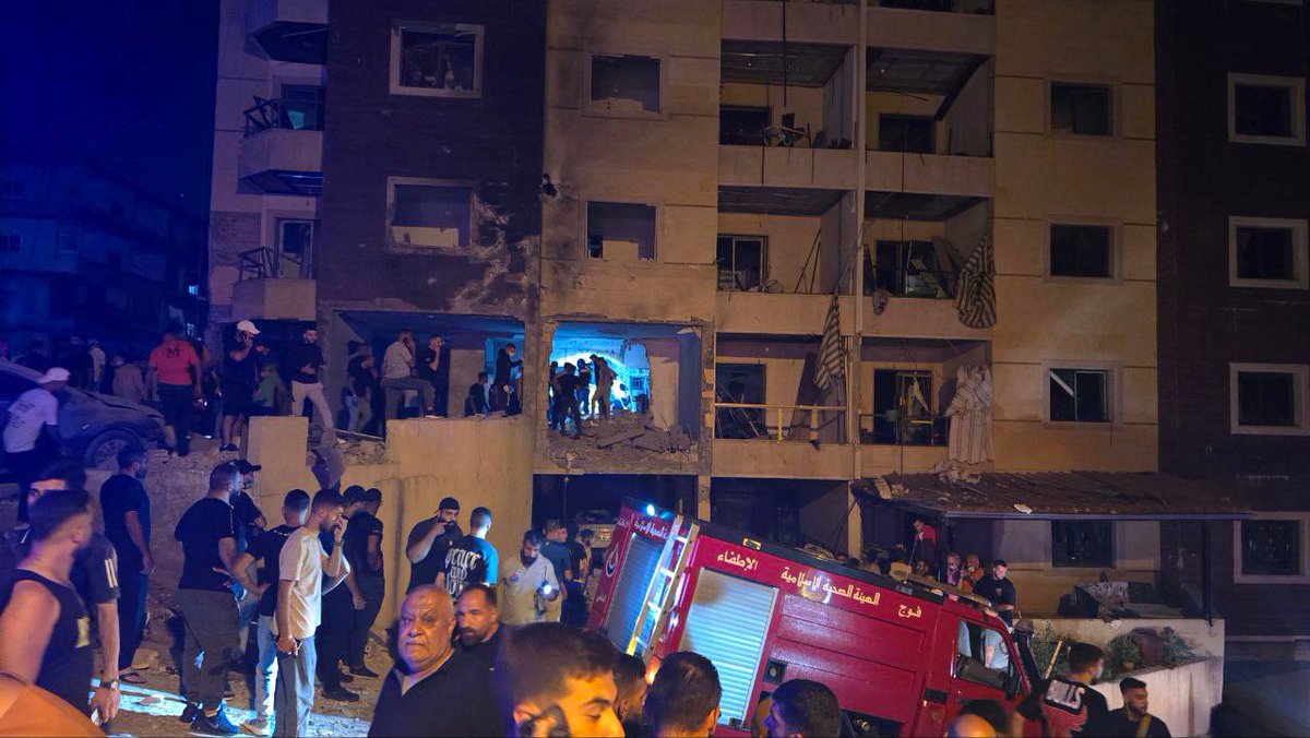 12 مصابًا بغارة صهيونية على جنوبي لبنان