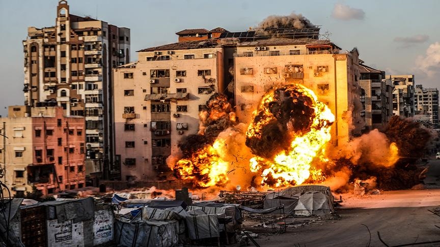 الاحتلال يواصل المجازر في غزة.. وتدمير واسع للمنازل