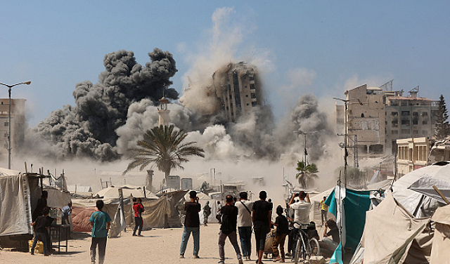 الاحتلال يستخدم القتل الجماعي لتهجير سكان غزة