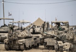 حماس تشيد بحظر إسبانيا توريد السلاح للاحتلال الصهيوني