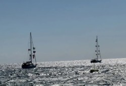 طائرات صهيونية تواصل التحليق فوق أسطول الصمود