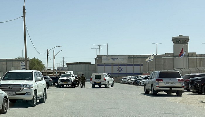 الإهمال الطبي والبرد ينهشان أجساد الأسرى في سجون الاحتلال