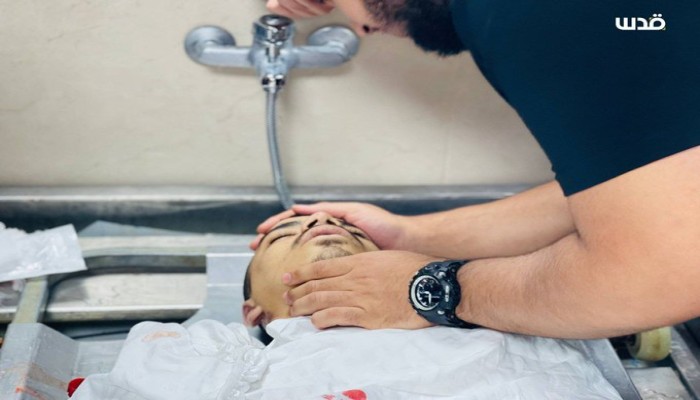 شهيد متأثرًا بإصابته برصاص الاحتلال في مخيم عسكر بنابلس