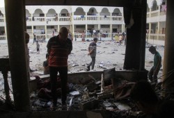 اليونيسف تحذر من كارثة انهيار قطاع التعليم في غزة