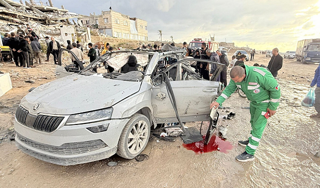 حماس: قصف سيارة مدنية غرب غزة خرق إجرامي لوقف إطلاق النار