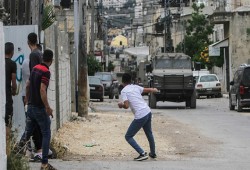 حماس تدعو لتصعيد المقاومة ردًا على جرائم الاحتلال في الضفة