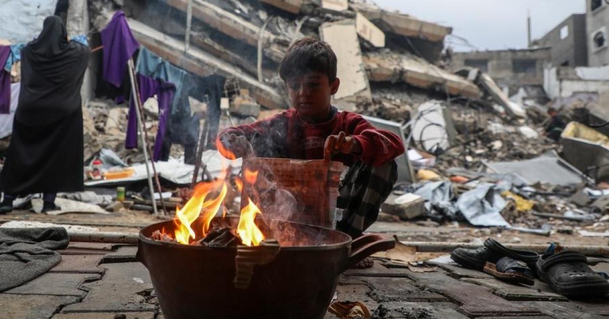 53 مؤسسة دولية تحذر من توقف العمل الإنساني بغزة