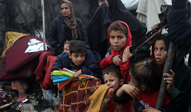 الأونروا: النقص الحاد في المساعدات يهدد حياة مئات الآلاف بغزة