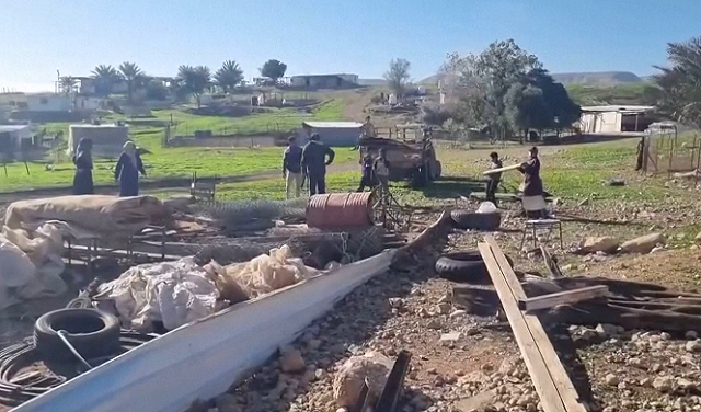 تهجير عائلات فلسطينية قسريا في الأغوار الشمالية