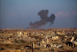 شهيدان وغارات ونسف مبانٍ بخروقات الاحتلال لاتفاق غزة