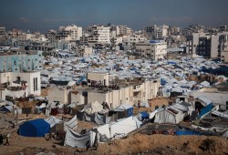 الإعلام بغزة يؤكد جاهزية نقل الصلاحيات للجنة الوطنية لإدارة القطاع