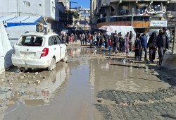 تفاقم معاناة غزة وسط تحذيرات إنسانية ومساعدات محدودة