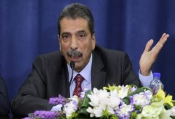 تلويح بكشف ملفات الفساد في السلطة الفلسطينية