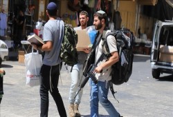 إصابة 5 فلسطينيين في اعتداء لمستوطنين بالضفة