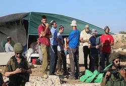 تصاعد اعتداءات المستوطنين في الأغوار الشمالية ورام الله