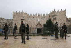 القدس ثكنة عسكرية قبل رمضان.. مؤشرات بعدوان صهيوني