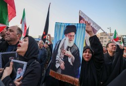 اغتيال خامنئي وقادة بارزين.. وإيران تتعهد بالانتقام