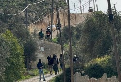 3 شهداء و5 إصابات في هجوم للمستوطنين شرقي رام الله