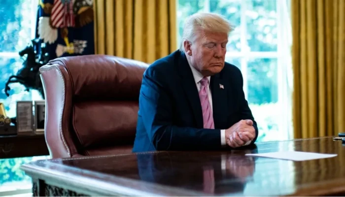 ترامب يرجح انتهاء الحرب على إيران