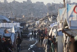 جوتيريش يدعم مجلس السلام في إعمار غزة ويرفض عمله خارجه