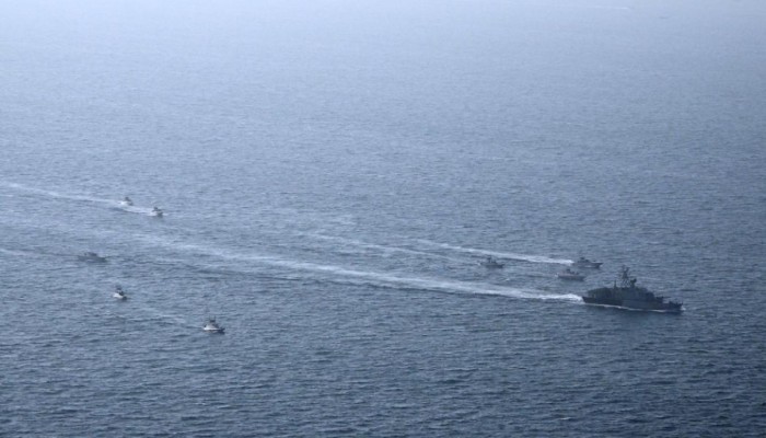 إيران تهدد بالرد في باب المندب إذا هوجمت جزيرة خارج