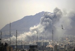 تصاعد القصف المتبادل بين إيران والكيان الصهيوني