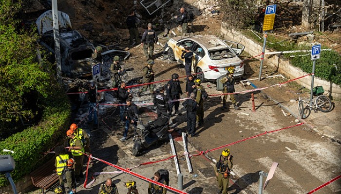 إصابة صهاينة شمالي فلسطين المحتلة وغارات على طهران