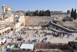 الاحتلال يواصل إغلاق الأقصى وضغوط صهيونية لذبح القرابين