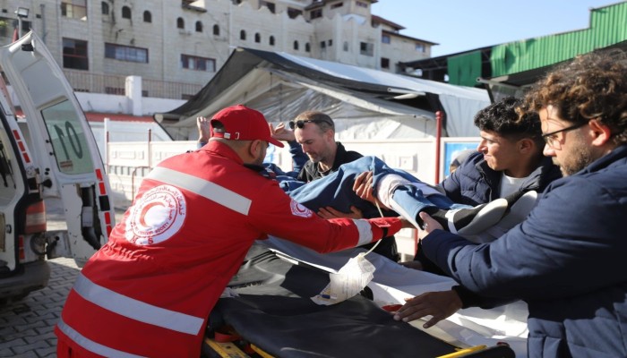 الاحتلال يعيد إغلاق معبر رفح ويمنع سفر المرضى