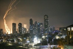 مقتل 4 صهاينة في حيفا إثر قصف صاروخي إيراني