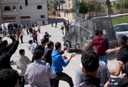تصعيد صهيوني في الضفة.. استشهاد طفل بنابلس وهدم وتجريف