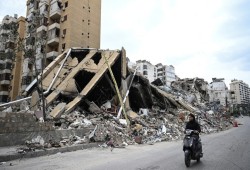 غارات صهيونية على جنوب لبنان برغم وقف إطلاق النار