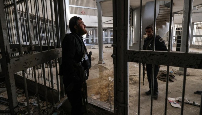 مقاطع مصورة من سجن صيدنايا قبل سقوط الأسد بأيام