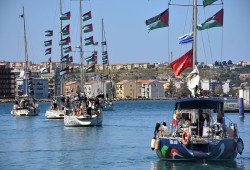 أسطول كسر حصار غزة يقترب والاحتلال يتأهب للاعتراض