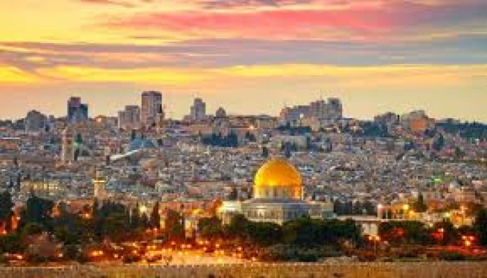 تقرير حال القدس 2025 يحذر من تهويد المدينة