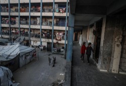 الأونروا تُحبط مساعي الاحتلال لمصادرة وثائق اللاجئين الفلسطينيين
