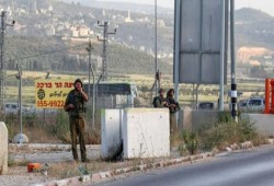 اعتداء الاحتلال على عمال شرقي القدس واعتقال مواطن