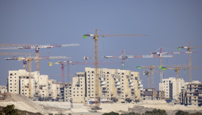 حماس تحذر من بناء الاحتلال 576 وحدة استيطانية بالضفة