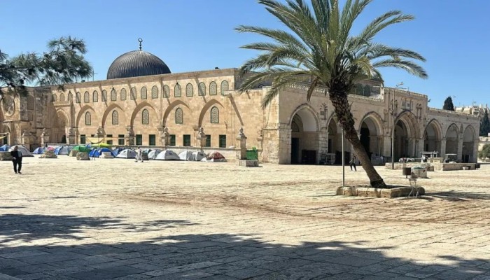 الإفتاء الفلسطيني يحذر من مخاطر منع الاحتلال للأذان