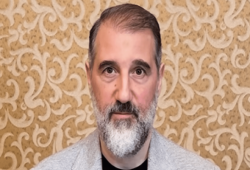 رامي مخلوف يعلن تشكيلاً مسلحاً في سورية