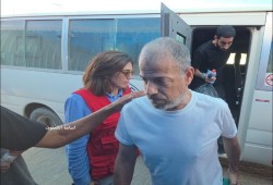 7 أسرى من غزة يخرجون من سجون الاحتلال بحالة سيئة