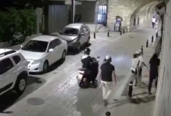 مستوطنون يهاجمون كنيسة أرمينية في القدس المحتلة