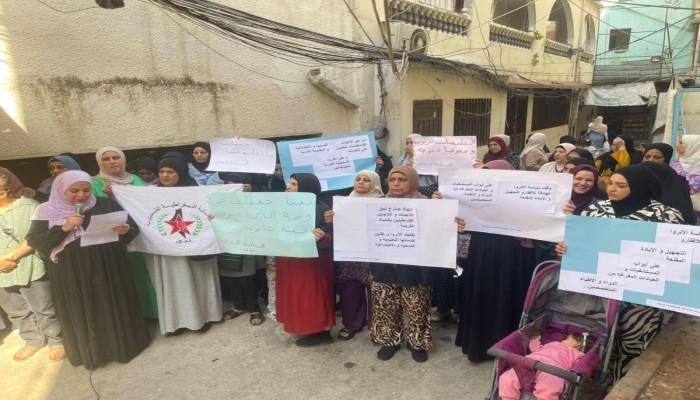 حملة نسائية في مخيمات لبنان رفضًا لتقليصات أونروا